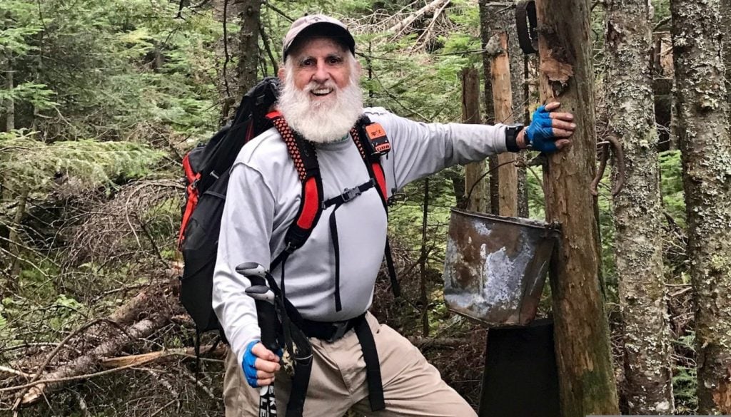 82 Year Old Man Becomes Oldest Hiker To Trek The Entire Appalachian Trail Go Outside Blue